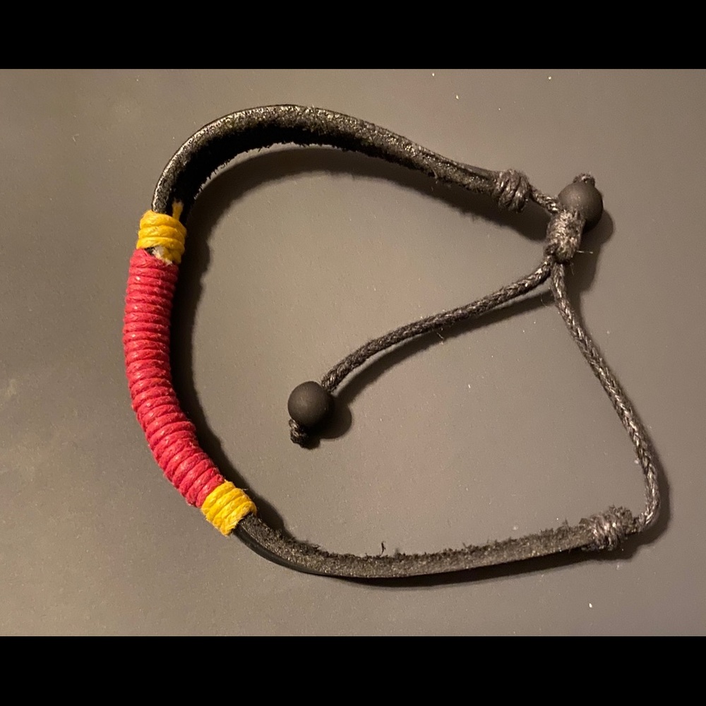 Two bracelets - Picture 4 of 6